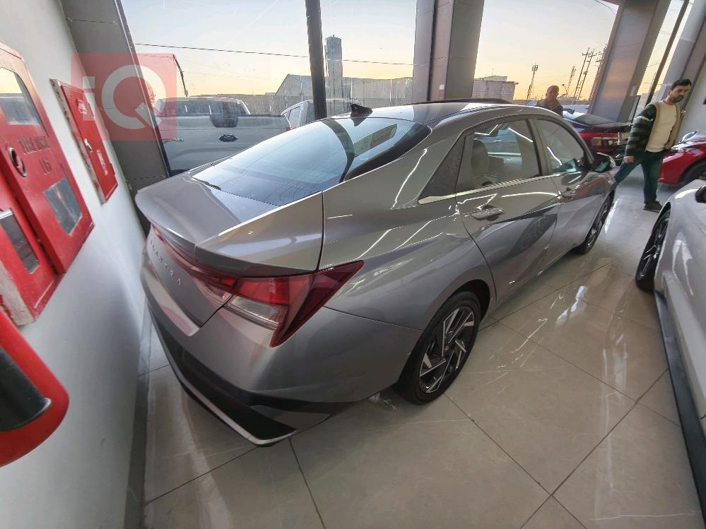 هيونداي النترا